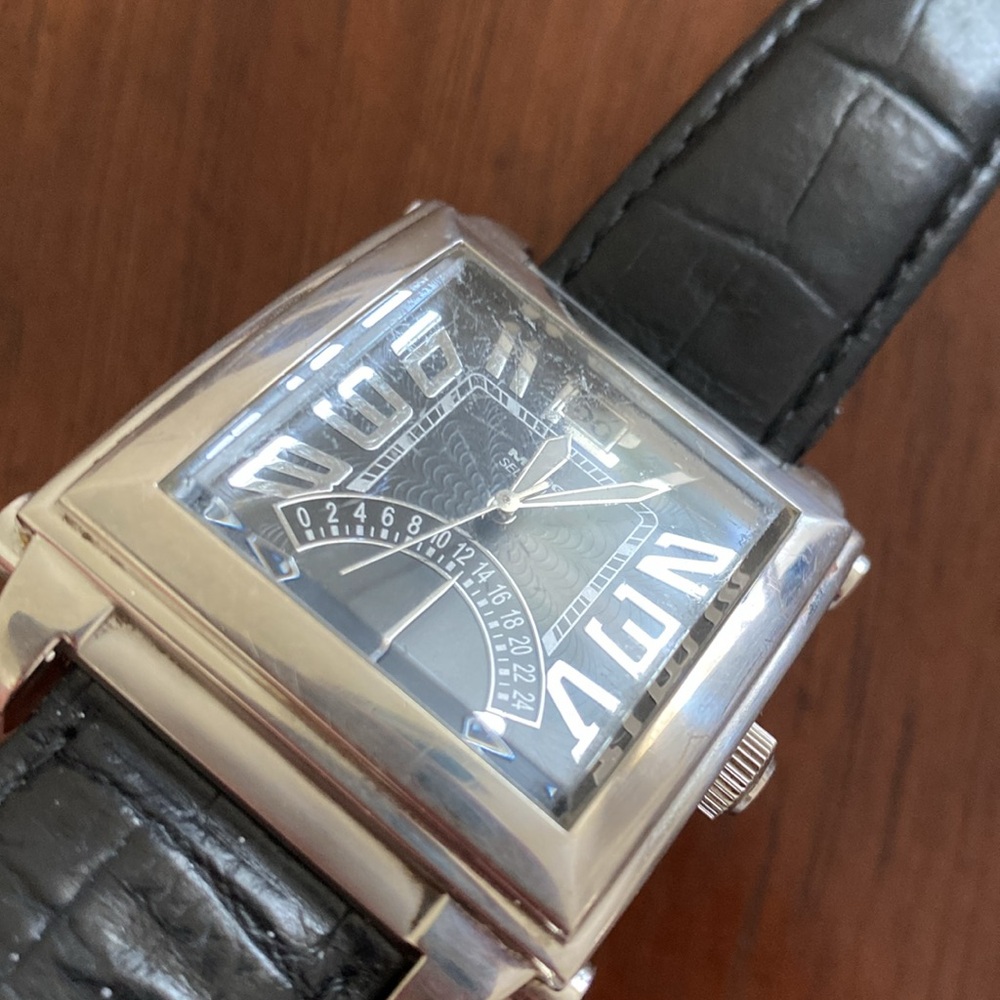 Vintage Margi Watch in Stainless Steel with Leather Band - Picture 4 of 15